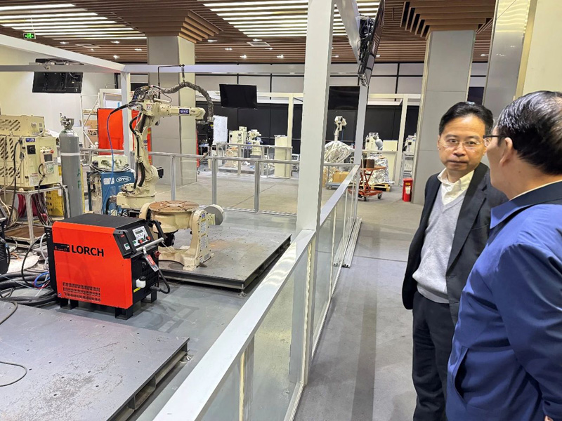 續簽啟新（xīn）程 攜（xié）手傳（chuán）新知